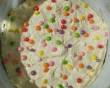 Foto langkah ke 5 dari resep Bolu Tape Rainbow Chips.