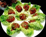 รูปขั้นตอนการทำที่ 5 ของ มีทบอล/พอร์คบอลในถ้วยผักกาดโรเมน STICKY MEATBALL (PORKBALLS) ROMAINE LETTUCE WRAPS