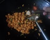 Foto langkah ke 4 dari resep Tumis oncom kemangi.