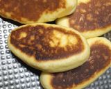 Foto langkah ke 10 dari resep Roti Teflon ekonomis.