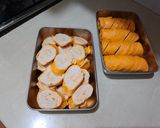 Foto langkah ke 4 dari resep Chicken Egg Rolls.
