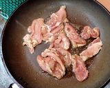 รูปขั้นตอนการทำที่ 2 ของ หมูกระเทียม