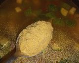 Foto del paso 4 de la receta: Caldo de pollo estilo wence