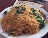 Foto langkah ke 4 dari resep Bihun Goreng Simpel.