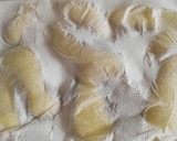 Foto del paso 1 de la receta: Crujientes de piel de patata