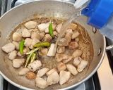 A picture of step 3 of Pizza Karahi.