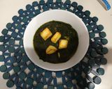 A picture of step 1 of Palak paneer.