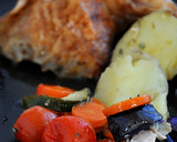 Foto del paso 3 de la receta: Pollo asado al vino y cerveza