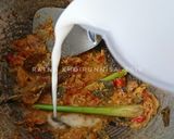 Foto langkah ke 5 dari resep 155. Buntil Daun Singkong.