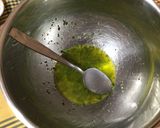 Foto del passaggio 3 della ricetta Polpo con salsa di arance al peperoncino, pompelmo rosa e datteri