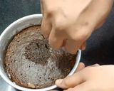 चॉकलेट बिस्कीट केक (Chocolate Biscuit Cake Recipe In Marathi) रेसिपी स्टेप 5 फोटो 