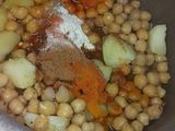 Khatiyawari Choley