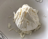 Foto del paso 2 de la receta: Queso de kefir tipo “afuega el pitu”