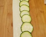 Foto del passaggio 4 della ricetta Fiore di pasta sfoglia e zucchine