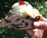 Foto del paso 7 de la receta: Rosca de Pascuas rellena con pasas de uva y chocolate💕