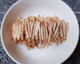 Hình bước làm 4 của món BÌ trộn thịt khìa