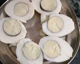 A picture of step 1 of Egg Maggi Cups.