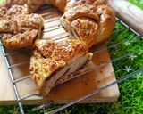 Foto langkah ke 9 dari resep Round Braided Bread.