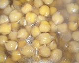 A picture of step 4 of Murgh chana😍مرغ چنہ 😋.