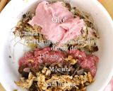 Hình bước làm 1 của món Chim câu nhồi cốm hầm táo đỏ