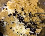 Foto langkah ke 3 dari resep Chocochips Keju Silverquin non Mixer.