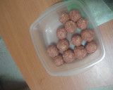 Foto del paso 3 de la receta: Sopa de ajo con albóndigas