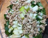 Foto del paso 3 de la receta: Solomillo a la cerveza, ensalada de apio manzana verde y nueces