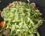 Foto langkah ke 4 dari resep Tumis Buncis Bakso.