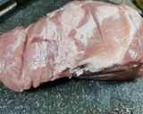Foto del paso 1 de la receta: Cabeza de lomo de cerdo en su jugo con verduras (olla express)