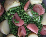 Foto del paso 3 de la receta: Guisantes con bacalao y patatas