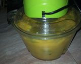 A picture of step 9 of Minty mango juice.