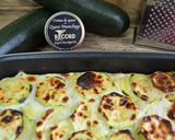 Foto del paso 1 de la receta Calabacín con merluza y gambas y crema de queso manchego