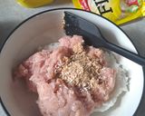 Foto langkah ke 2 dari resep Rice Cheese Chicken Ball.