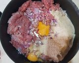 A picture of step 2 of Hearty Meatballs.