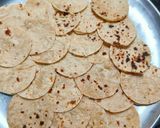 A picture of step 1 of Leftover Chapati fry Papdi Chaat.