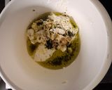 Tepsis fűszeres csirkecomb mexikói rizs körettel recept fázis 2 fotója