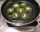હરા ભરા કબાબ (Hara Bhara Kebab Recipe In Gujarati) રેસીપી સ્ટેપ4ફોટો