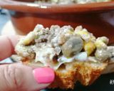Foto del paso 6 de la receta: Cazuela de habas y huevos con foie