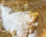 Foto del paso 2 de la receta: Bizcocho de manzana y coco