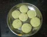 A picture of step 4 of Sweet Potato Mini Cake.