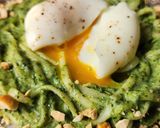 Foto del paso 10 de la receta: 🍝Fideos en salsa de espinaca, ajo y queso crema con castañas de cajú y (falso) huevo poché 🍝