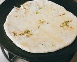 A picture of step 3 of Reddish/Mooli Paratha.