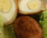 A picture of step 5 of Scotch Eggs#deepfriedsnack.
