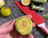 Foto del paso 2 de la receta: Alcachofas estofadas con jamón y vino blanco