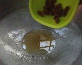 A picture of step 1 of Pears semolina Halwa (sweet dish).