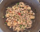 Foto del paso 6 de la receta: Pasta larga con Camarones y Pollo a la crema