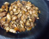 รูปขั้นตอนการทำที่ 1 ของ คั่วไก่แบบเกาเหลา(แห้ง)
