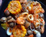 Foto langkah ke 5 dari resep Seafood asam manis.