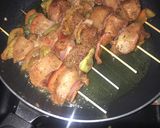 A picture of step 3 of Chicken kebab.