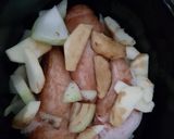A picture of step 4 of My Slow Sweet and tasty Chicken. 😉.